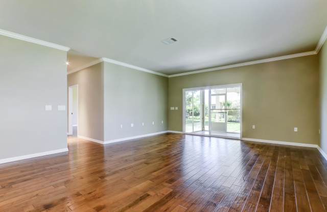 104 Hale Ct Gallery 4