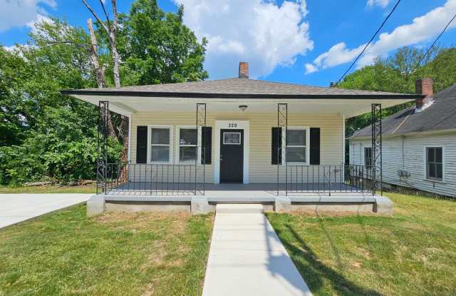 Must see! 2 BR in High Point - 329 Ennis Street, High Point, NC 27260
