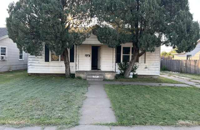 Large 3 bed 1 bath Home photos photos