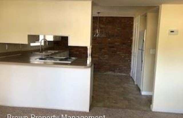 210 B Gilbert - 210 B Cilbert Gallery 2