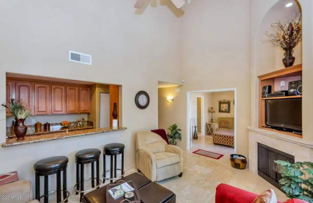 7639 E INDIAN BEND Road Gallery 4
