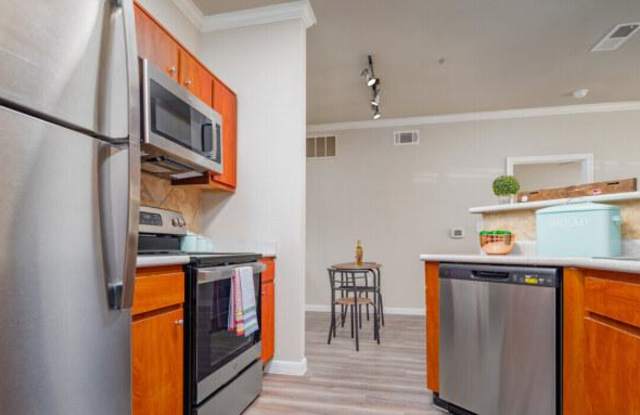 7607 Callaghan Rd Gallery 1