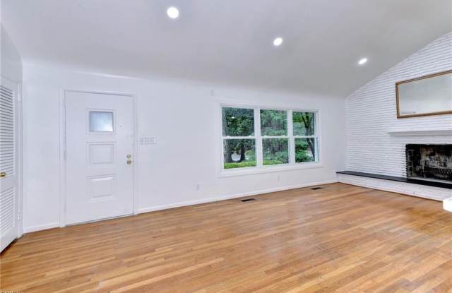 309 Corbin Drive Gallery 4