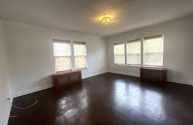 537 W 232nd St - 537 West 232nd Street, Bronx, NY 10463