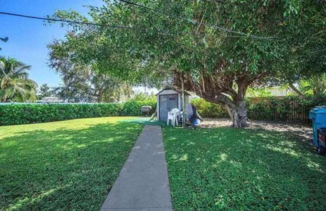 212 Northwest 11th Avenue - 212 Northwest 11th Avenue, Boynton Beach, FL 33435
