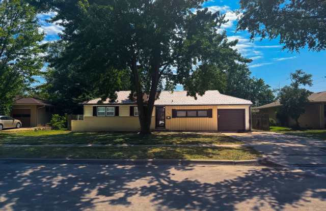 Updated 3 Bed Home with Sunroom + Large Fenced Yard photos photos