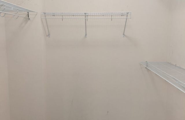 8932 SW 79th Avenue Gallery 4