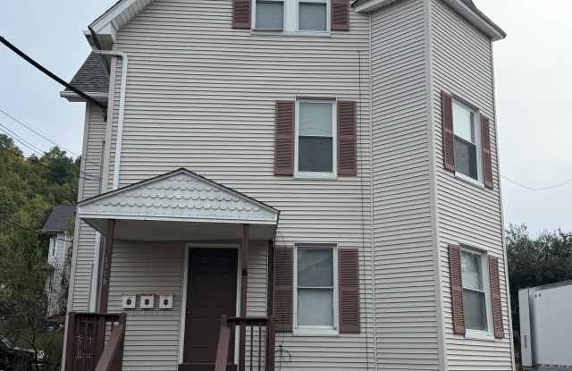 1706 Thomaston Avenue Gallery 1