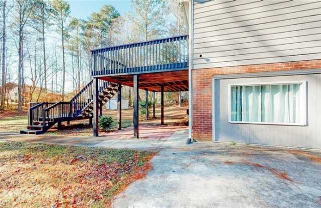 58 Farmington Dr Gallery 2