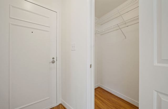1 Bed 1 Bath - Kalorama Condo - Move In Ready Gallery 4