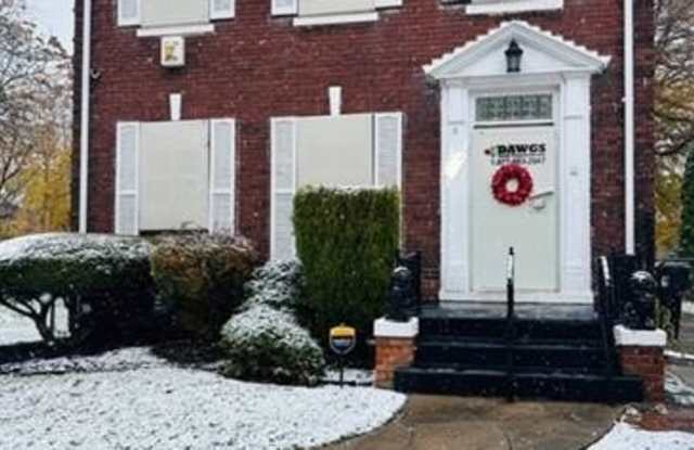 5966 Eastlawn Street photos photos