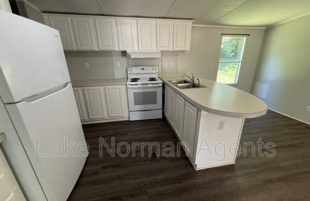 1121 McRee Heights Circle Gallery 4