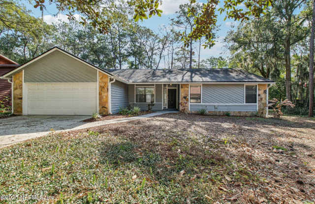 12226 SPINEY RIDGE Drive S - 12226 Spiney Ridge Drive South, Jacksonville, FL 32225