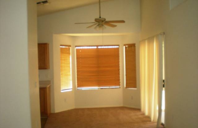 113 W Tumbleweed Ct Gallery 2