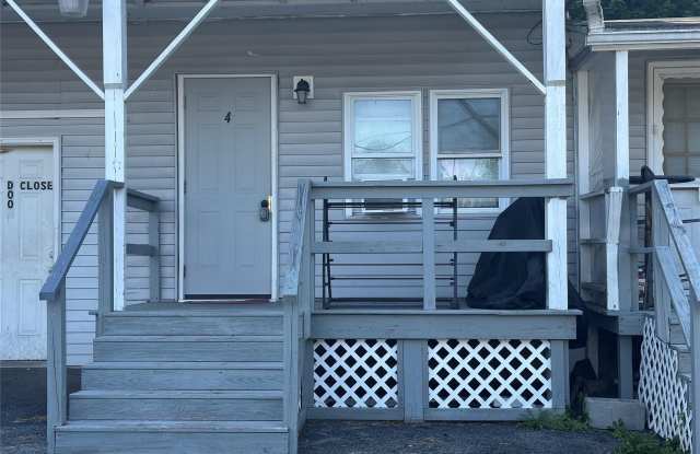 1399 Route 44-55 unit: 4 photos photos