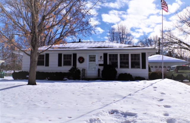 4419 W 82nd St - 4419 West 82nd Street, Bloomington, MN 55437