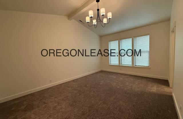 Santa Clara area 3/2 1800sf Gallery 3