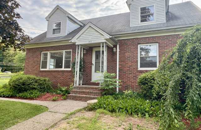 160 Wolcott Street photos photos