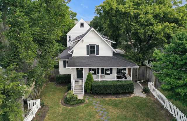 Great price for a huge house! CHARMING Sylvan Heights home 4 Bed 4 Bath. Beautiful private backyard and porch for watching games or entertaining. $5500 Rent. photos photos