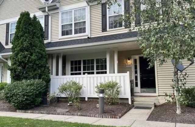 233 Brookfield Drive Gallery 2