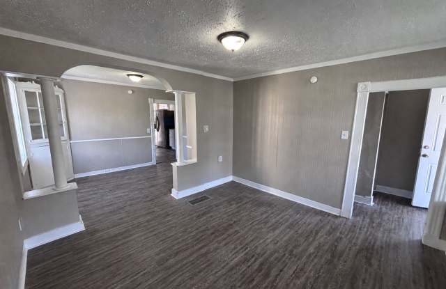 4 Bed/1.5 Bath Single Family Home Located in Albany! photos photos 4 Bed/1.5 Bath Single Family Home Located in Albany! photos photos