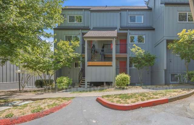 4 Touchstone Drive, Unit 133 - 133 - 4 Touchstone Drive, Lake Oswego, OR 97035 4 Touchstone Drive, Unit 133 - 133 - 4 Touchstone Drive, Lake Oswego, OR 97035