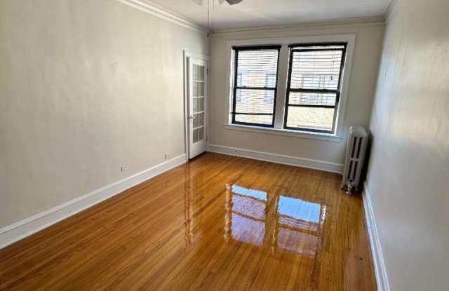 4055 North Elston Avenue photos photos