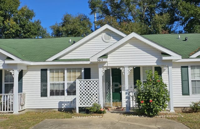 3012 Brigantine Dr - 3012 Brigantine Drive, Bellview, FL 32526