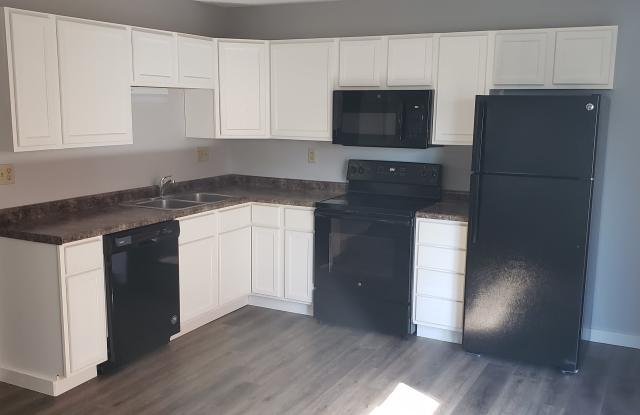 514 10th St N photos photos