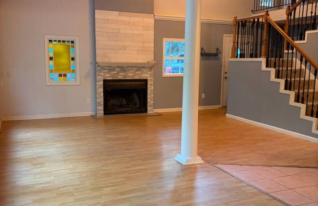 Cottage in the Woods Gallery 4