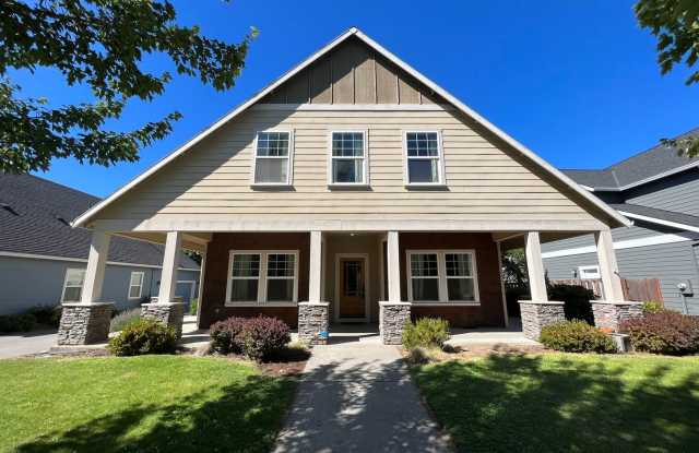 Spacious 3 Bedroom Home in Hood River photos photos Spacious 3 Bedroom Home in Hood River photos photos