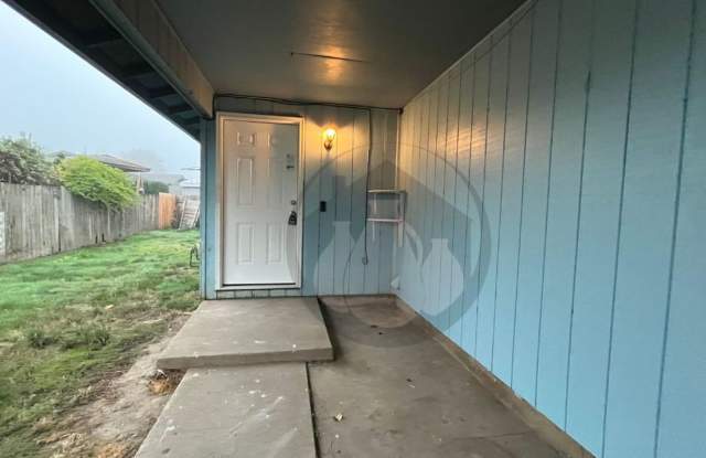 Single Level Triplex Ready to move In! photos photos Single Level Triplex Ready to move In! photos photos