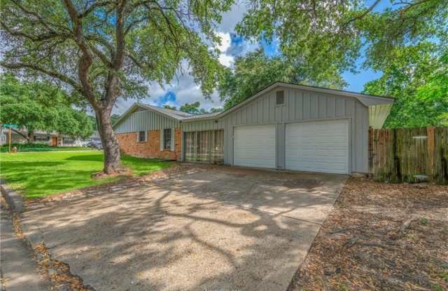 1400 Village Drive Gallery 4