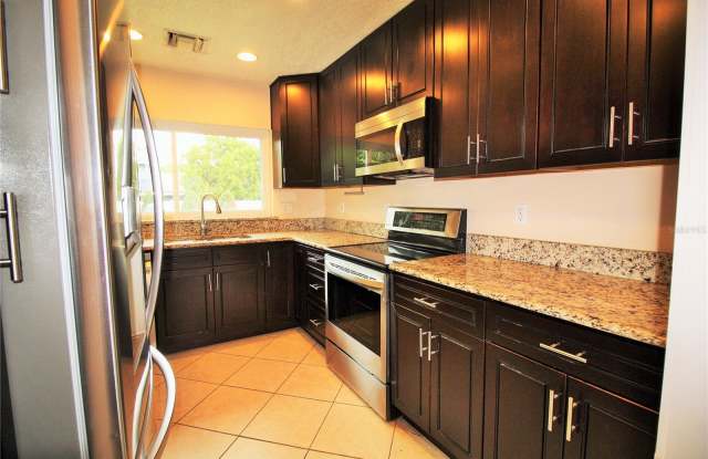 1609 Tulane Street photos photos