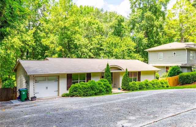 3014 Skyland Drive NE photos photos