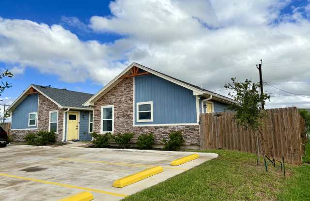 2220 Northridge Avenue photos photos