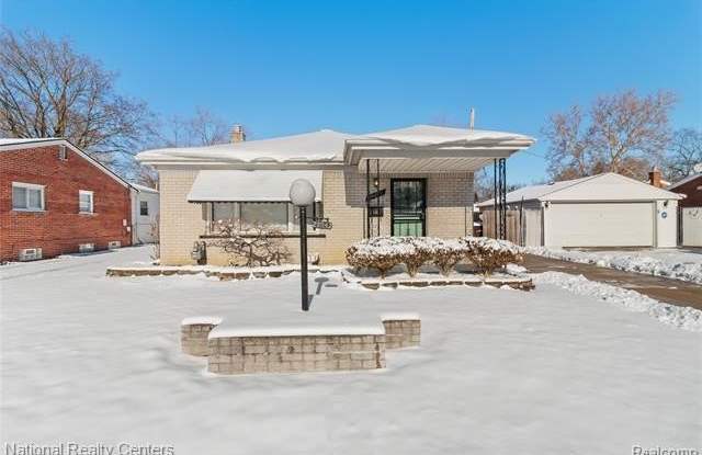 29942 Avondale Street photos photos