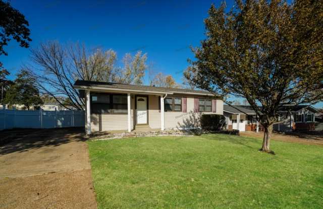 10835 Antrill Drive - 10835 Antrill Drive, Green Park, MO 63123