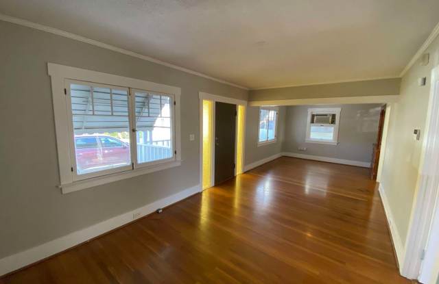 5066 Vincent Ave. Gallery 4