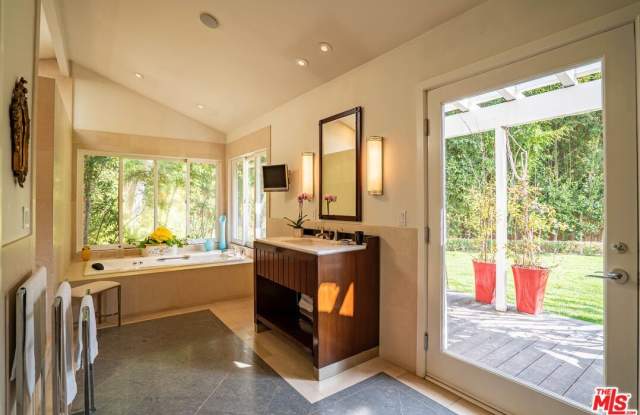 13324 W SUNSET Gallery 3