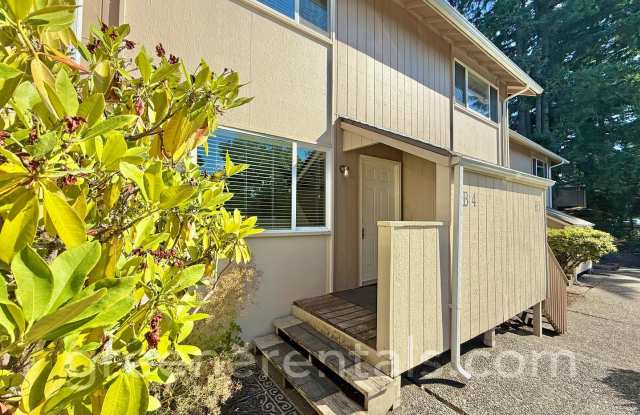 2-Bedroom 1.5-Bathroom Condo in West Olympia photos photos