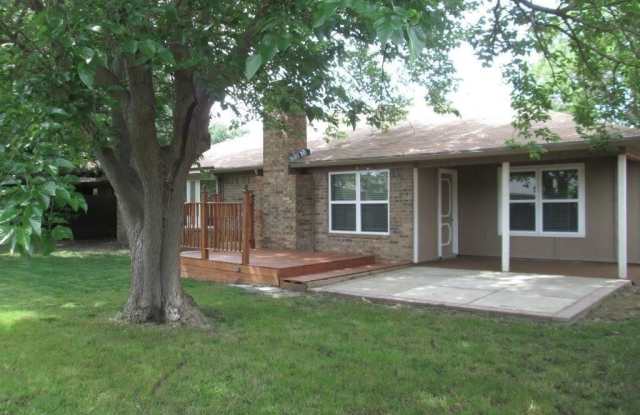 218 Meadowbrook Lane Gallery 2