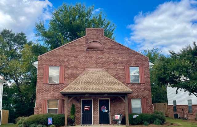 2 Bedroom, 2.5 Bath, Fully Furnished Walking Distance to Campus photos photos