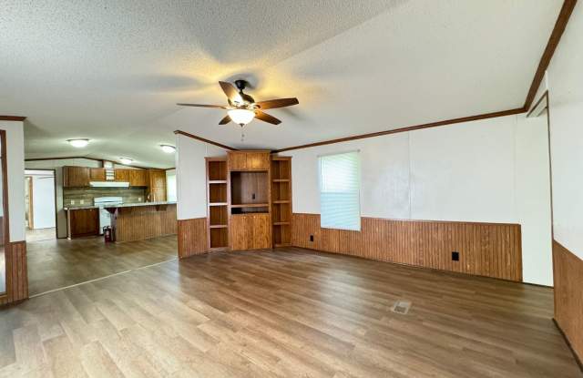3 Bedroom 2 Bath Mobile Home Gallery 4
