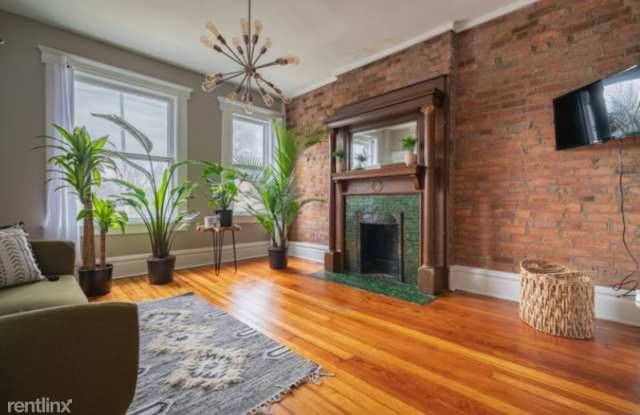 619 Dennison Ave Gallery 3