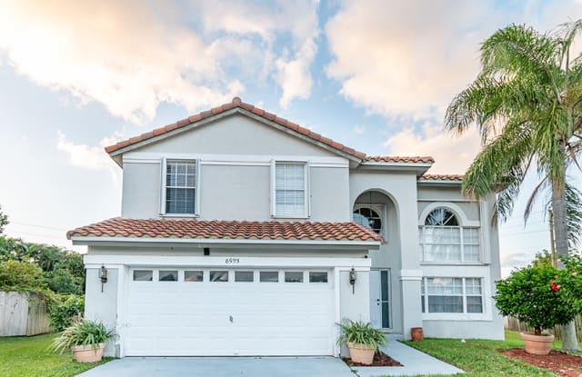 8593 Windy Circle - 8593 Windy Circle, Palm Beach County, FL 33472
