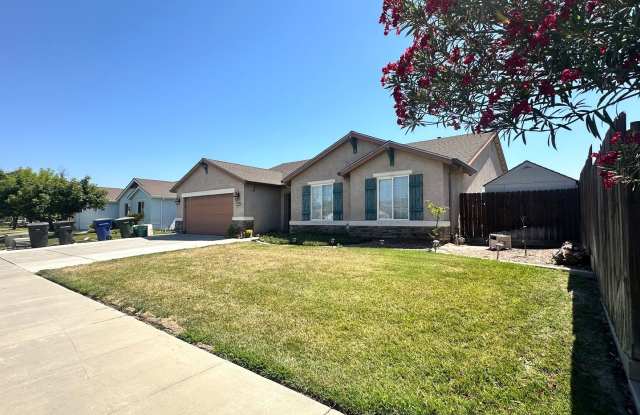 Hanford home w/pool coming soon! photos photos Hanford home w/pool coming soon! photos photos
