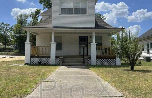 408 N Jackson Ave photos photos