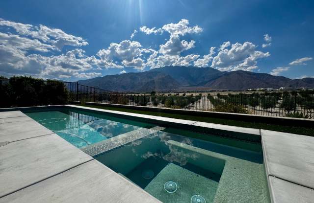AVAILABLE NOW! STUNNING 3 Bedroom/2.5 bathroom in the highly desired Miralon Community! photos photos