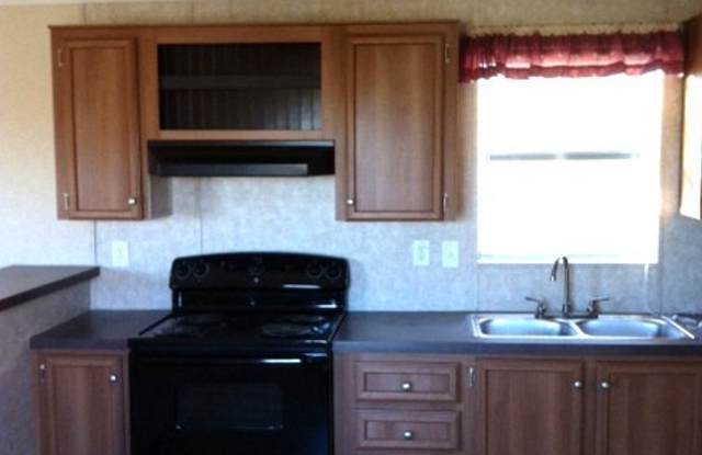 3/2 Manufactured Home w/3 acres off FM 60 near TAMU! Horses Allowed!! Gallery 3